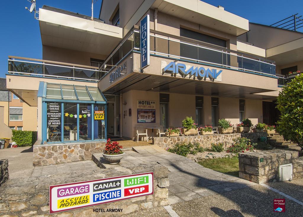 Hotel Armony Laissac Экстерьер фото