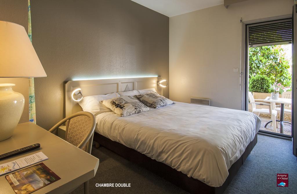 Hotel Armony Laissac Экстерьер фото
